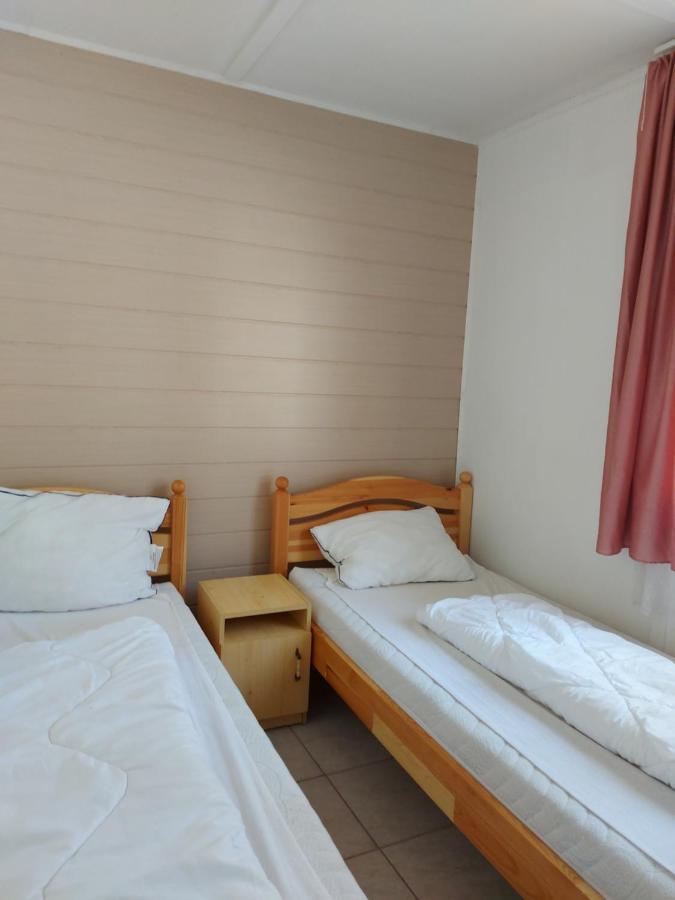 Tulipan Bungalow Camping Resort Gyenesdiás エクステリア 写真