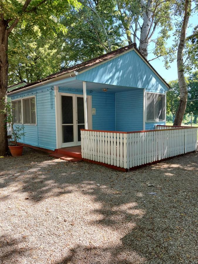 Tulipan Bungalow Camping Resort Gyenesdiás エクステリア 写真