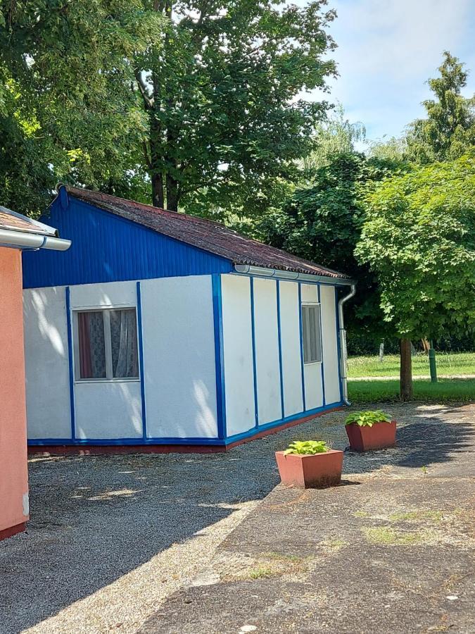 Tulipan Bungalow Camping Resort Gyenesdiás エクステリア 写真