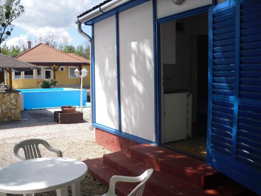 Tulipan Bungalow Camping Resort Gyenesdiás エクステリア 写真